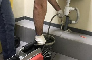 Прочистка канализации в офисе